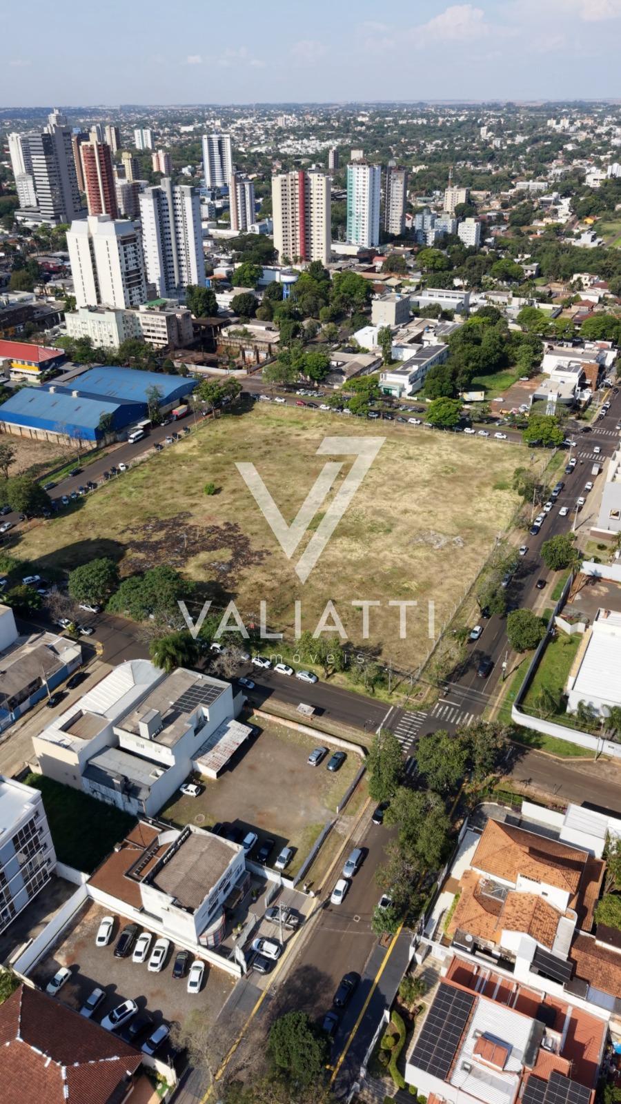 Terreno com Área Total 16.026,00 m² na Avenida Brasil no centro de Foz do Iguaçu
