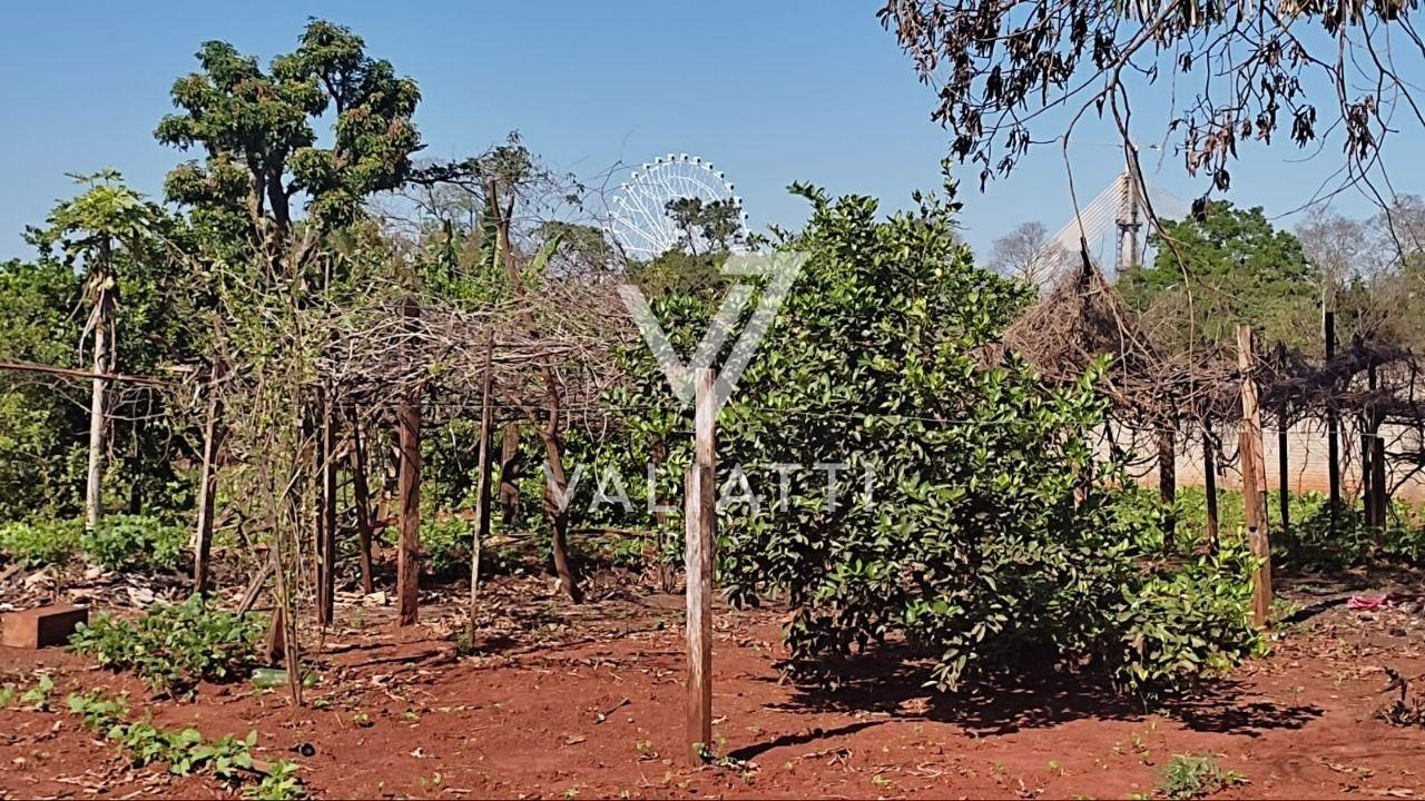Terreno à venda no Profilurb com vista para Roda Gigante - Foz...