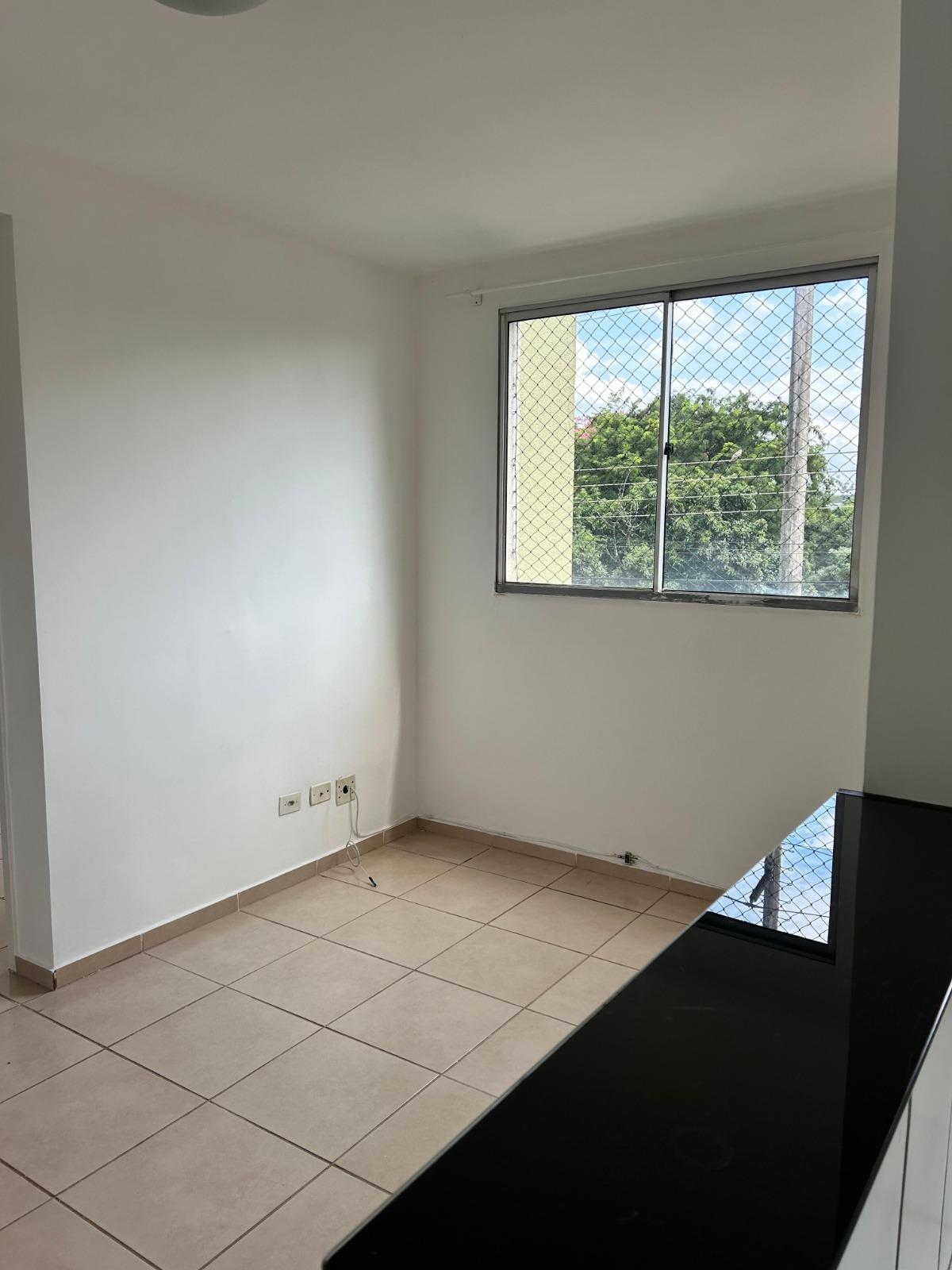 Oportunidade para Morar ou Investir  2 Quartos perto da UEL p...