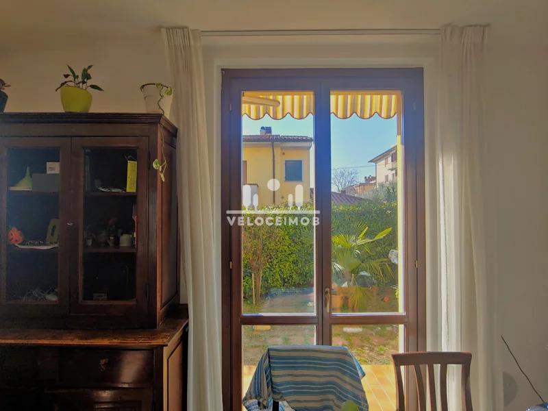 Casa com Jardim e Garagem  em Lucignano -   Arezzo