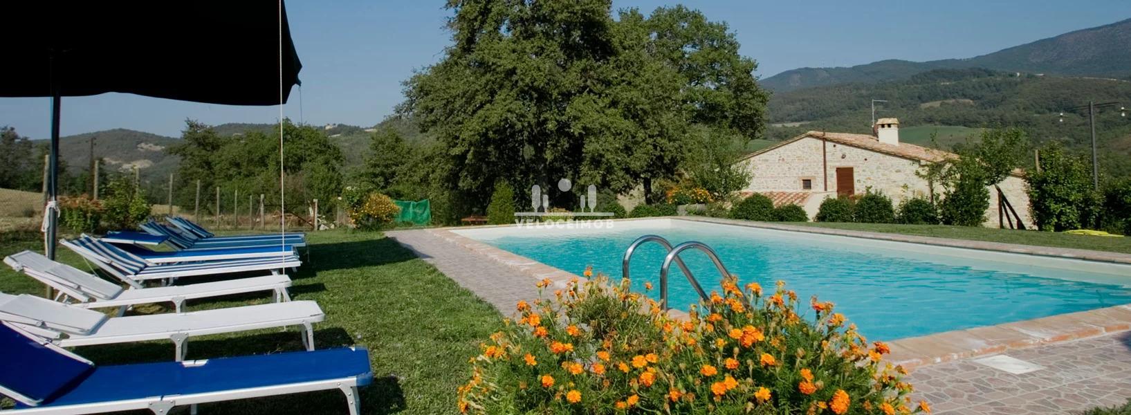 Radicofani  Casarão na Val dOrcia com Piscina