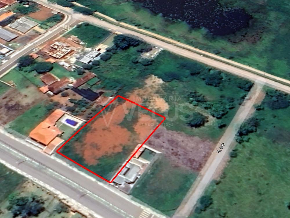 Terreno na Estância Conceição, com frente para a Av. Antônio Leonel Leonet