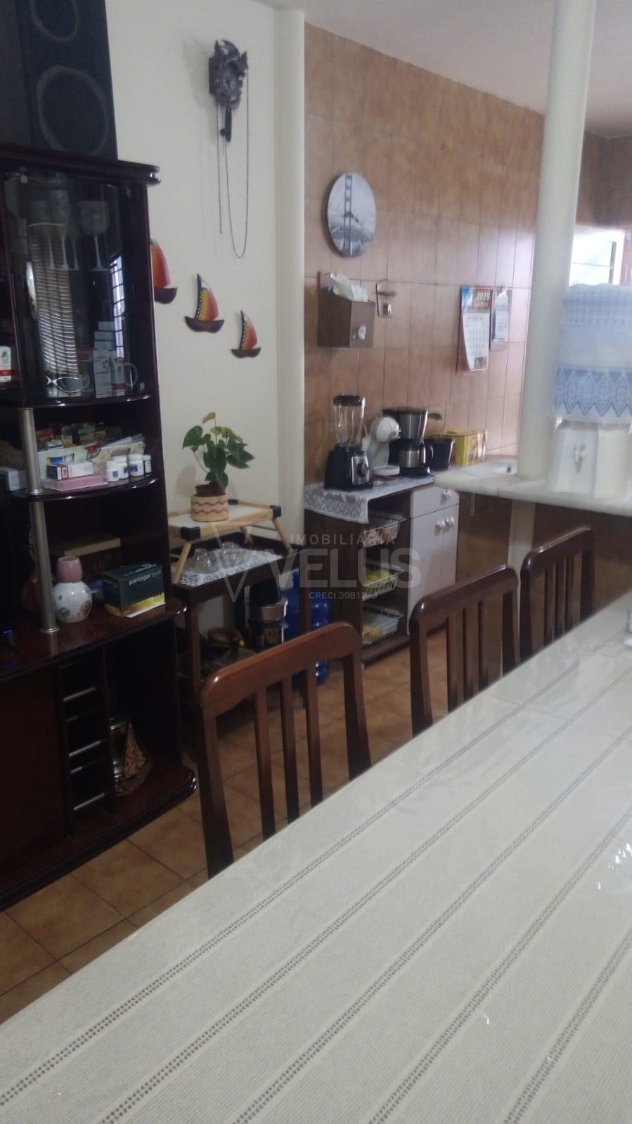 Vende-se casa, Centro, ITAPETININGA - SP