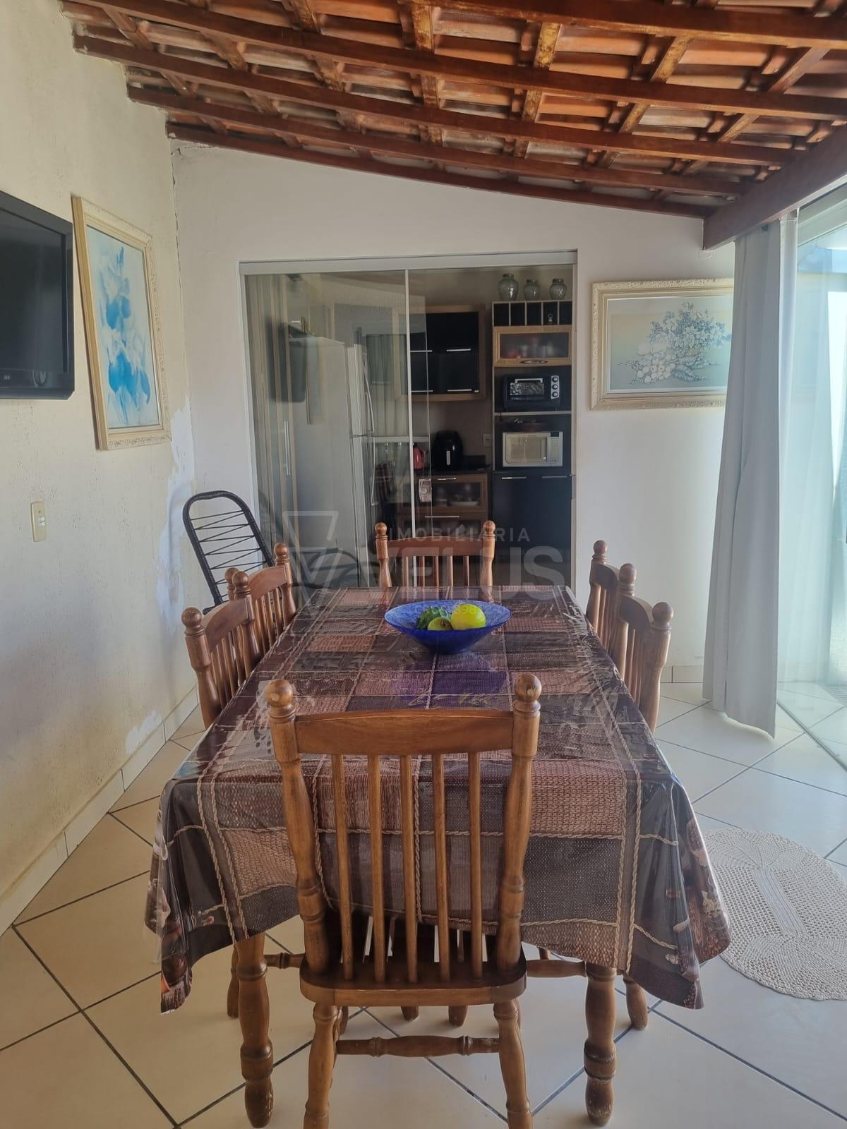 VENDE-SE CASA  no Condomínio Moradas em ITAPETININGA - SP