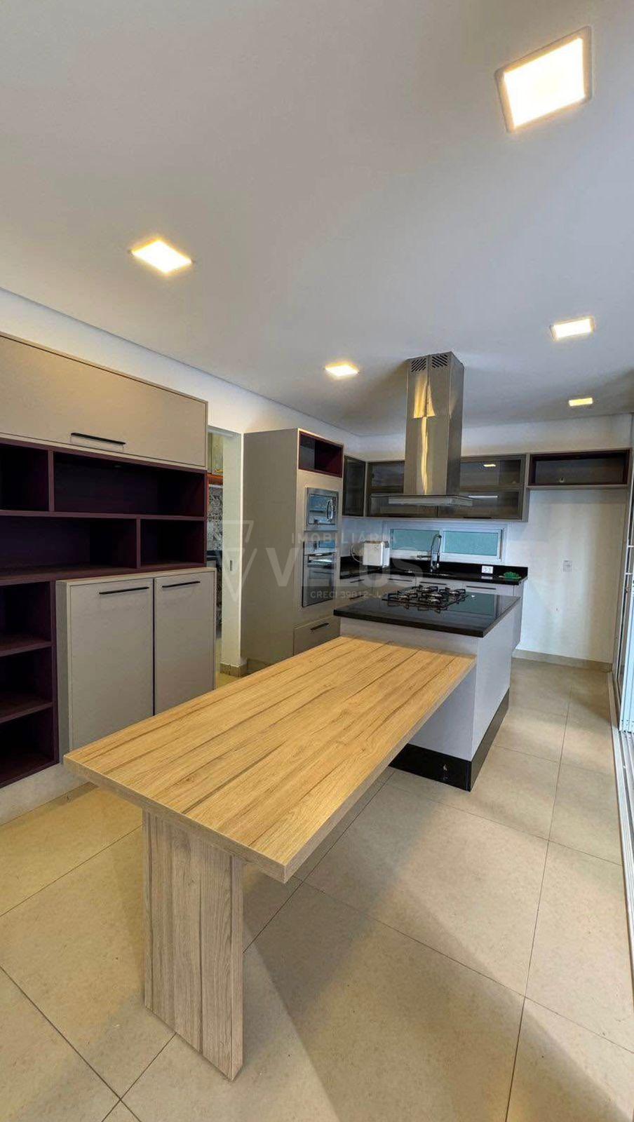 Casa de Condomínio à venda com 3 quartos, 305m² - Foto 11