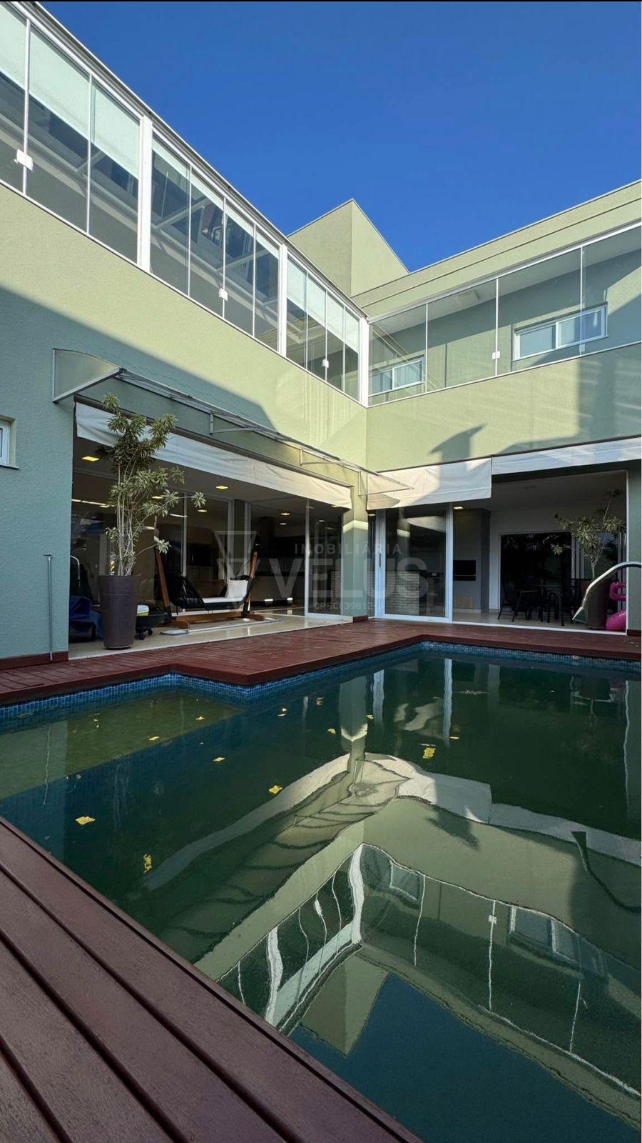 Casa de Condomínio à venda com 3 quartos, 305m² - Foto 13