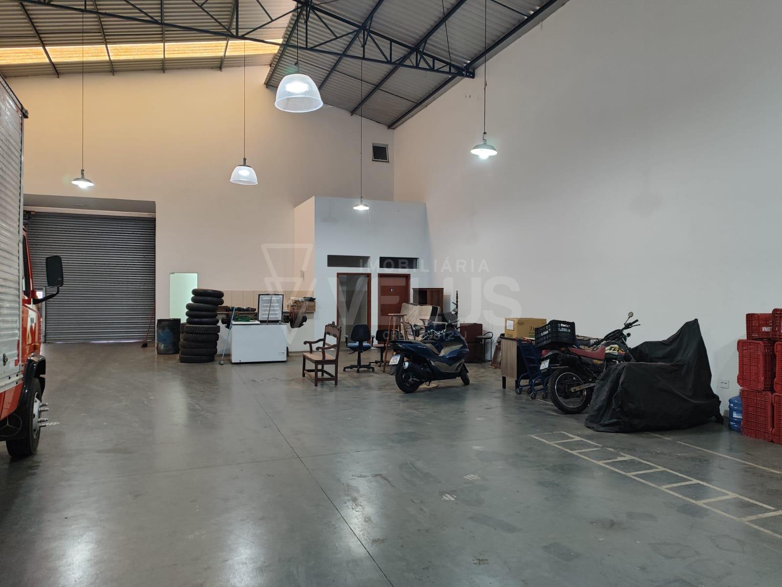 Depósito-Galpão-Armazém para alugar, 300m² - Foto 5