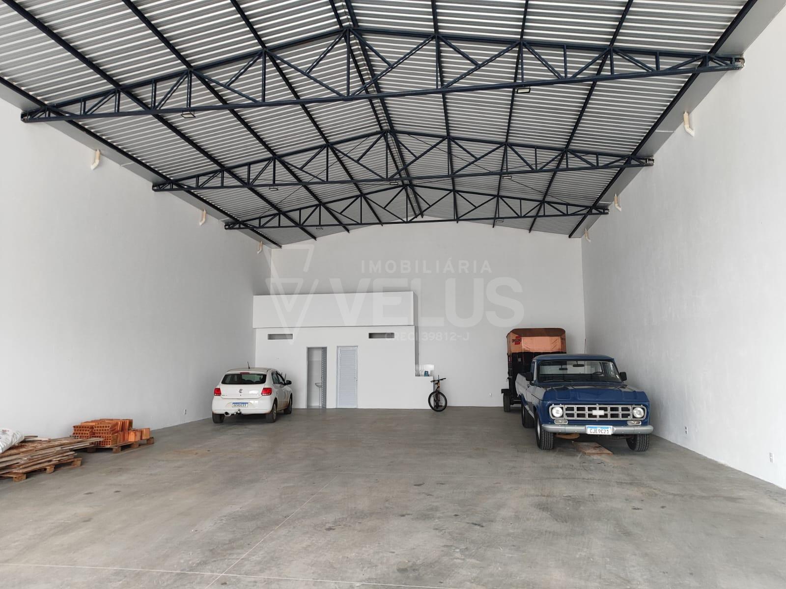 Depósito-Galpão-Armazém para alugar, 300m² - Foto 1