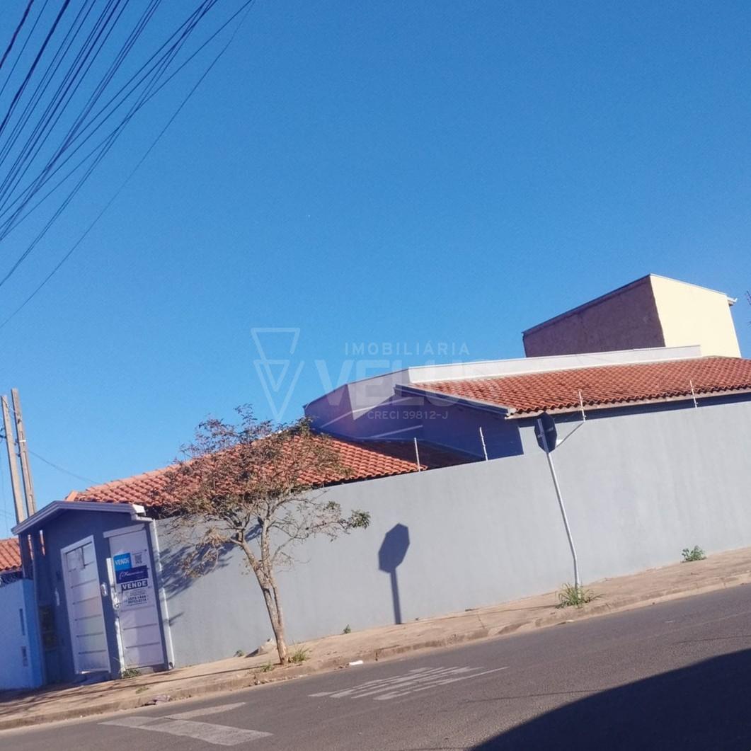 Casa à venda com 2 quartos - Foto 1