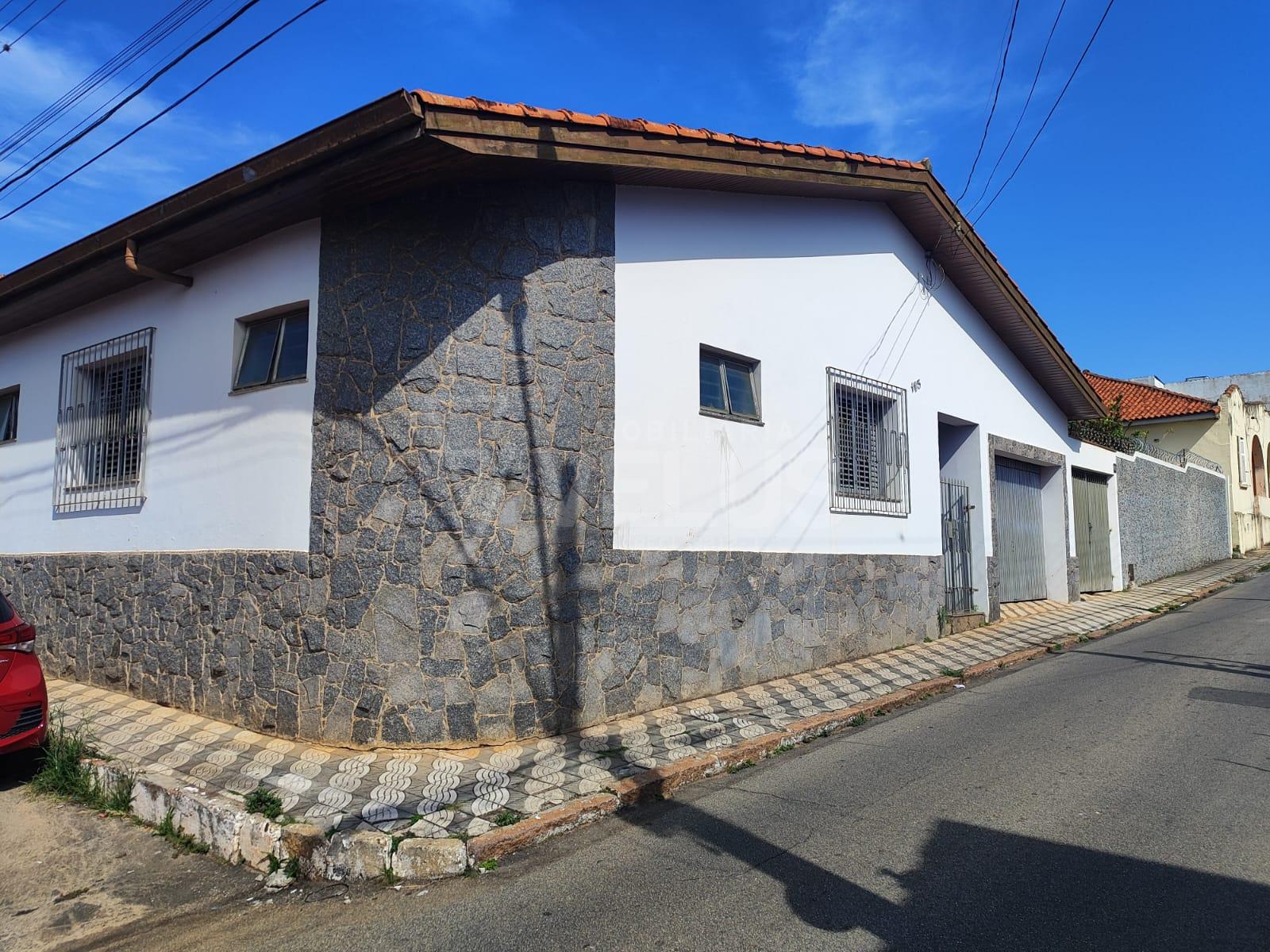 Casa com 3 dormitórios à venda, Centro, ITAPETININGA - SP