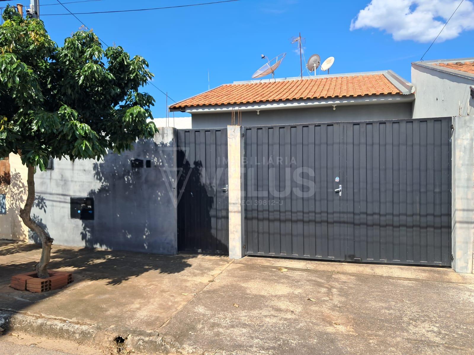 Sobrado com 2 dormitórios à venda, Jardim Santa Ines, ITAPETININGA - SP