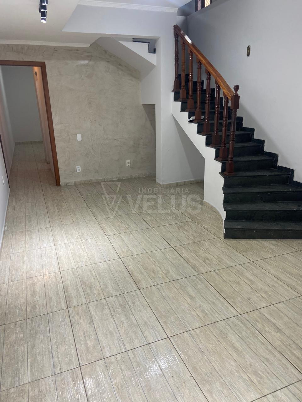 Sobrado com 4 dormitórios à venda, Centro, ITAPETININGA - SP