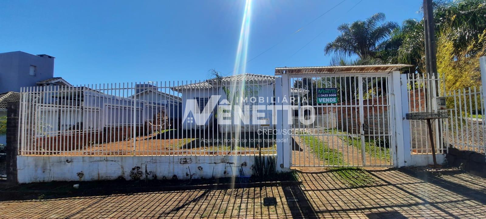 Casa para venda no bairro Tonial em Xanxerê