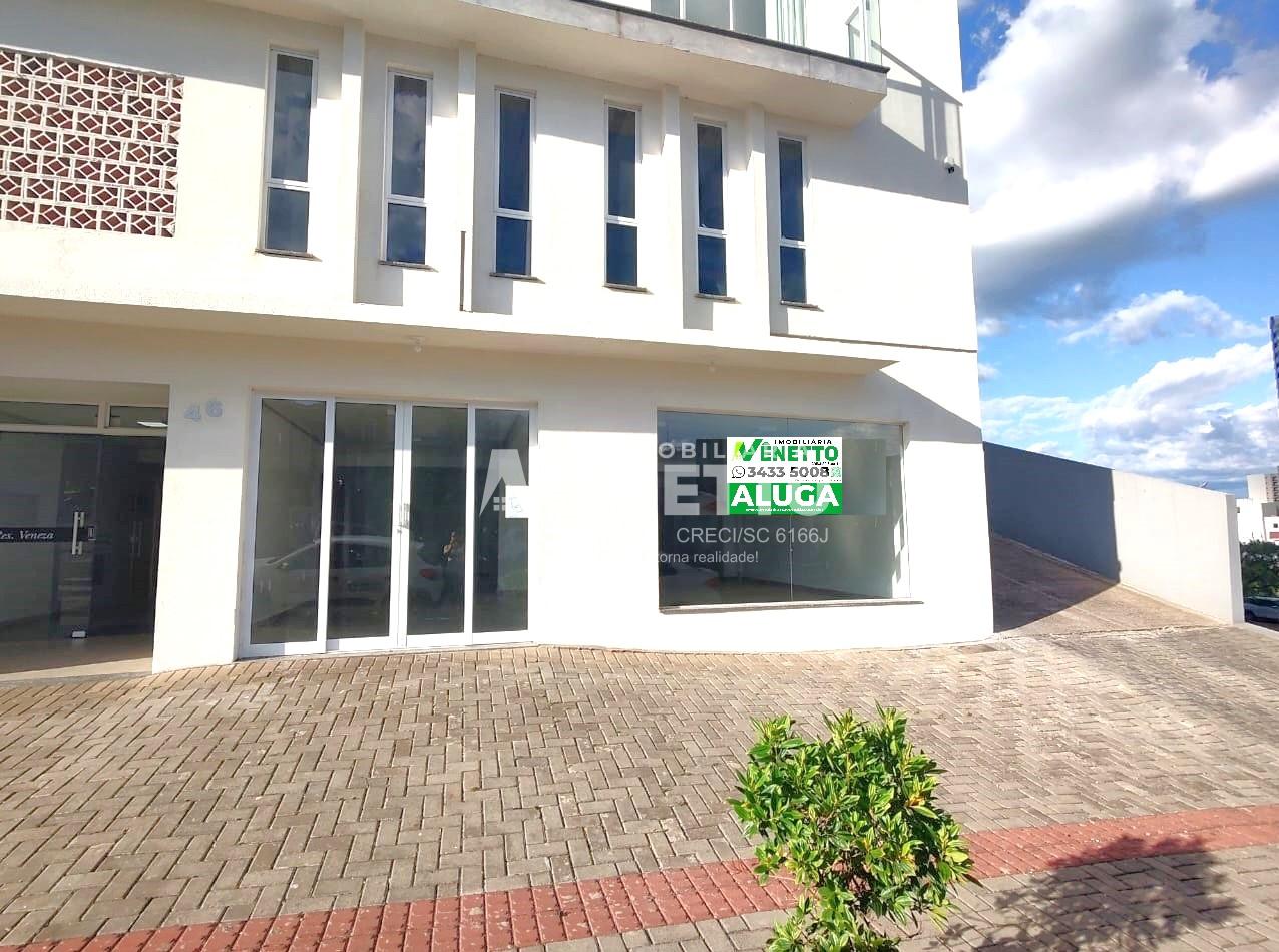 Ampla Sala comercial térrea para alugar no centro de Xanxerê