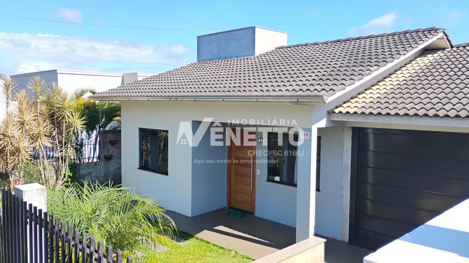 Casa a venda no bairro Primo Tacca em Xanxerê próximo ao centro