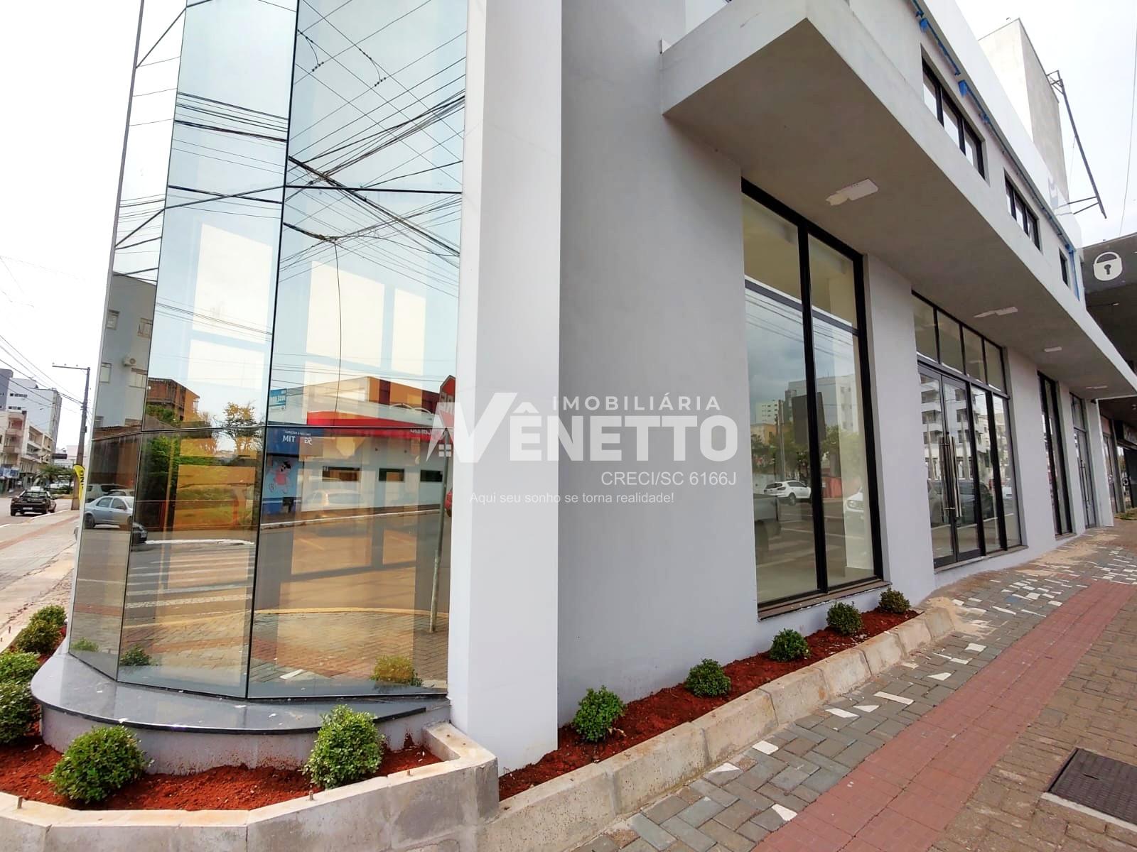 Sala Comercial Nova para Aluguel esquina estratégica na Av. La Salle