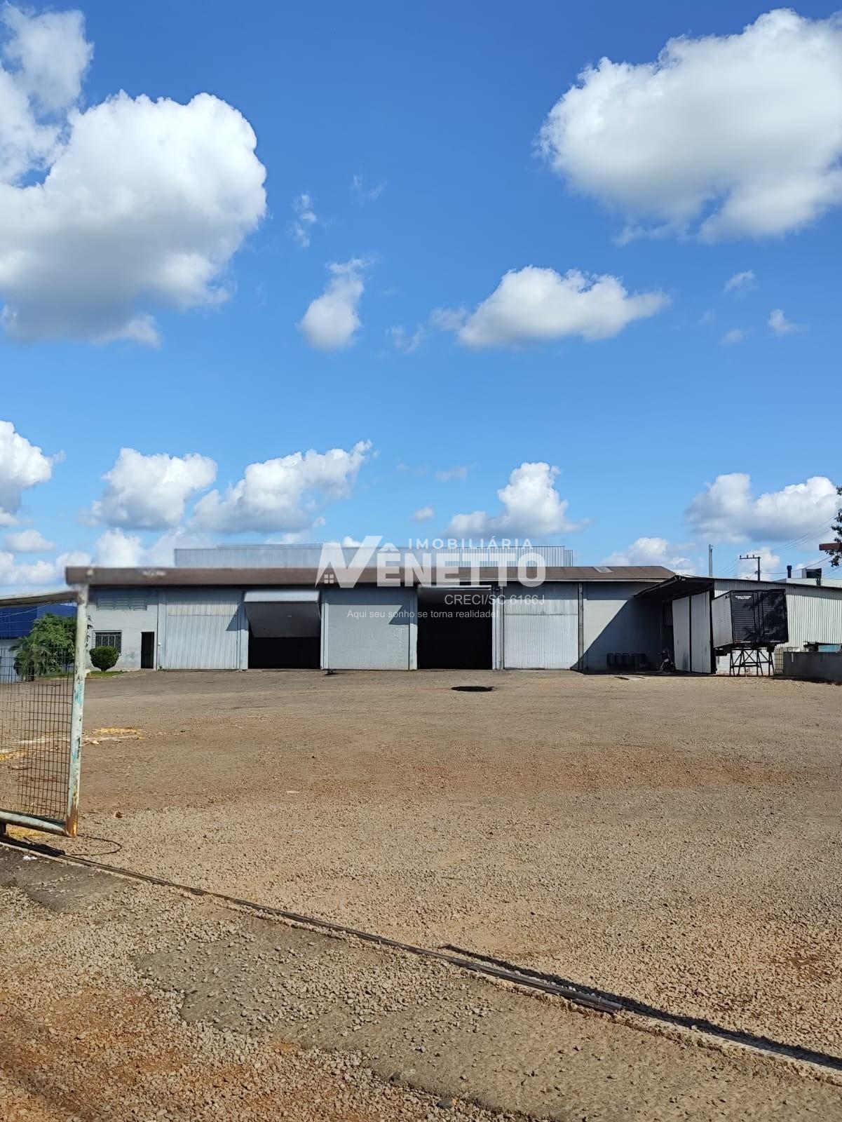 Barracão para locação na BR 282, bairro Aparecida, Xanxerê - SC