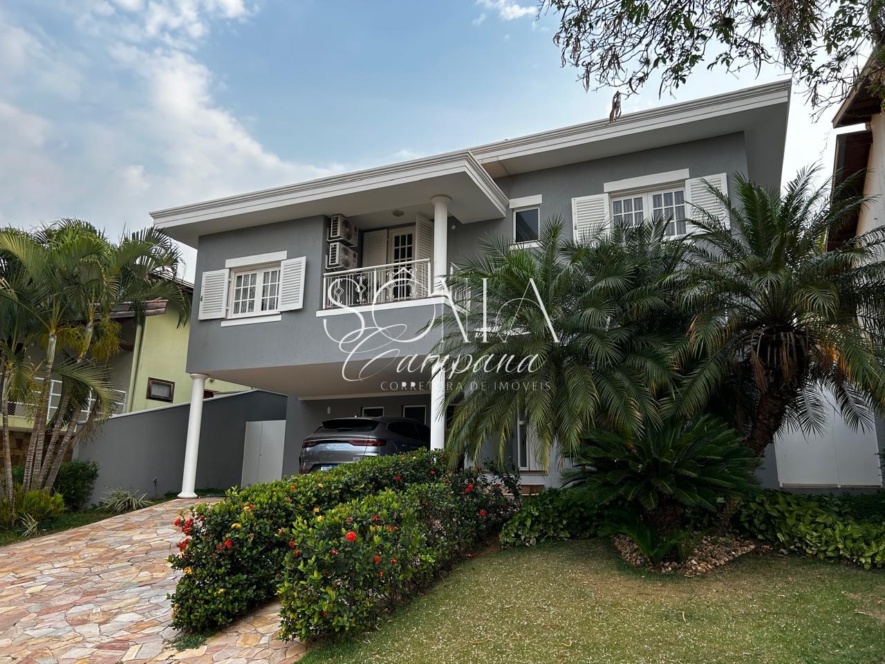 Casa à venda no Terras do Caribe em Valinhos com 4 dormitórios...