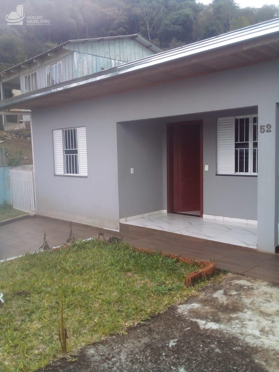 Casa de 123,00m  com 02 quartos, sala, cozinha, 02 banheiros - Jardim Seminrio.