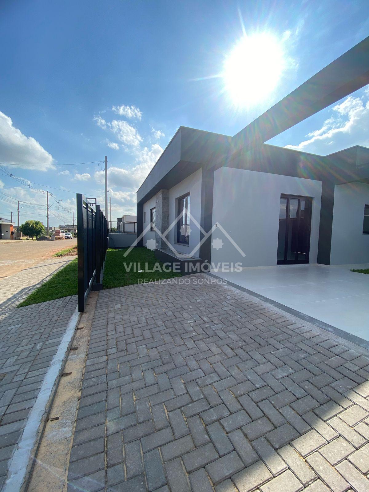   LINDA CASA A VENDA EM TERRENO DE ESQUINA LOT. VILA VELHA C.BOM  