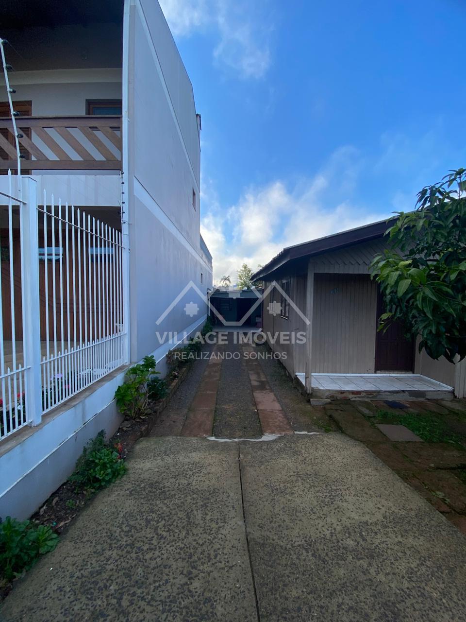    OTIMA OPORTUNIDADE TERRENO GRANDE COM CASA EM MADEIRA B. OPERARIA C.BOM-RS   