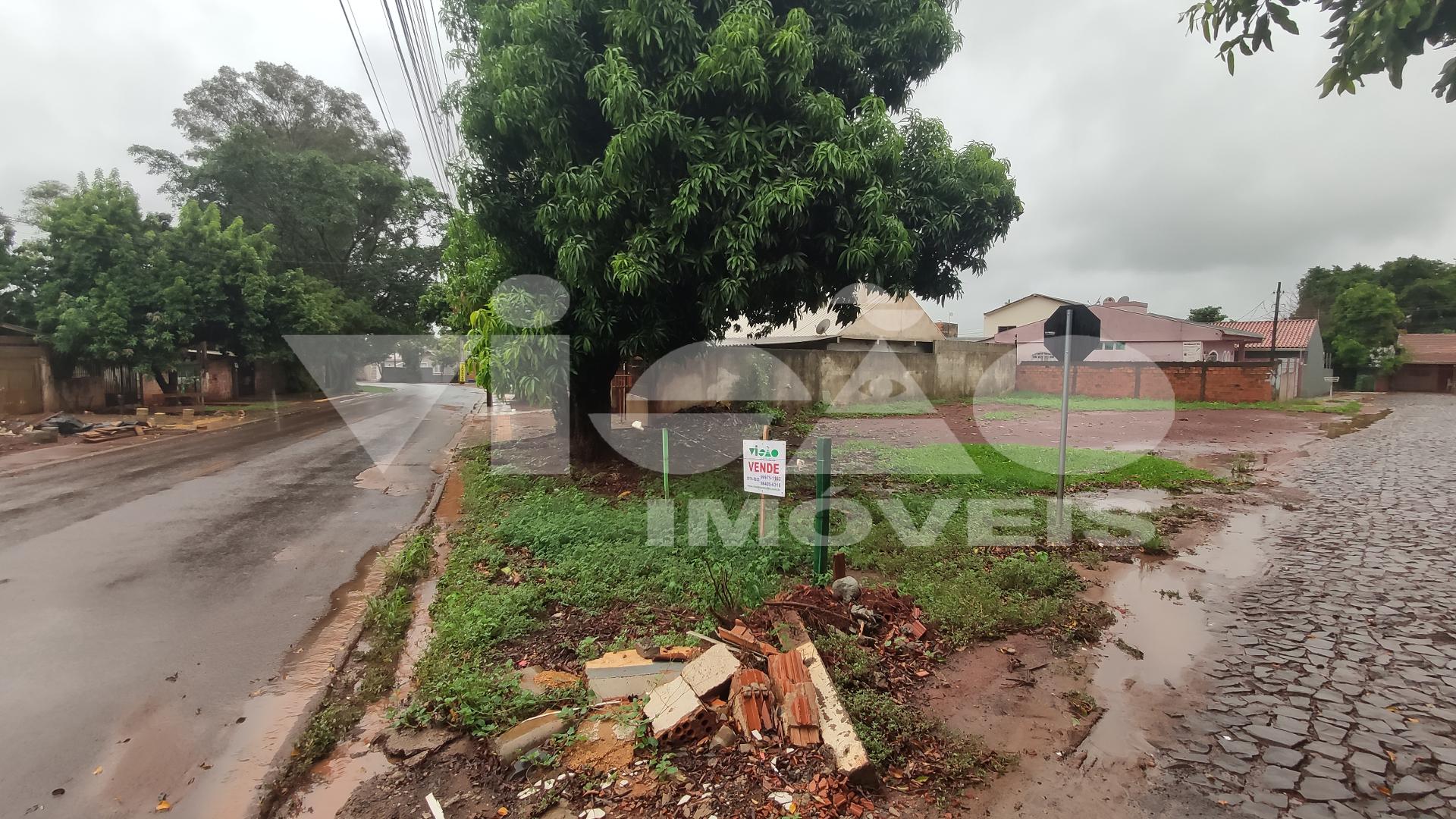 Terreno de esquina a venda no Jardim Sol de Maio com 306,46m 
