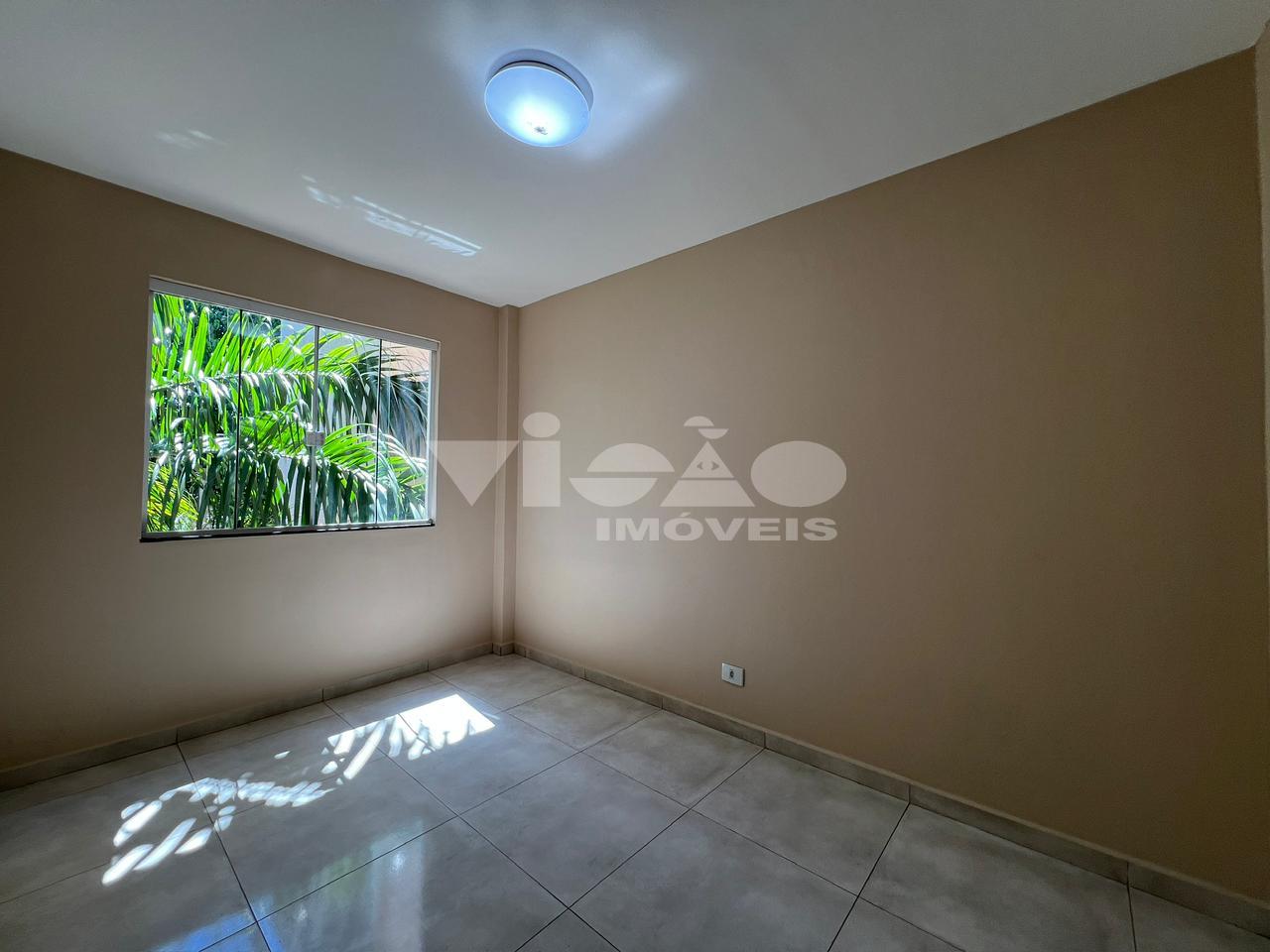 Apartamento com 2 Quartos e Cozinha Planejada no Residencial Abaeté, Foz do IguaçuPR Visão Imóveis