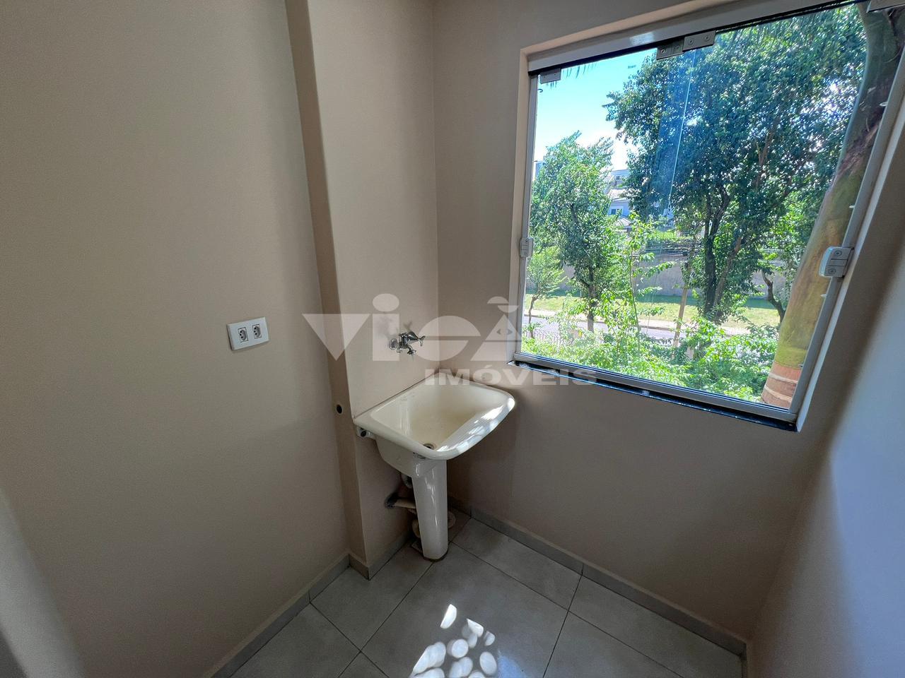 Apartamento com 2 Quartos e Cozinha Planejada no Residencial Abaeté, Foz do IguaçuPR Visão Imóveis