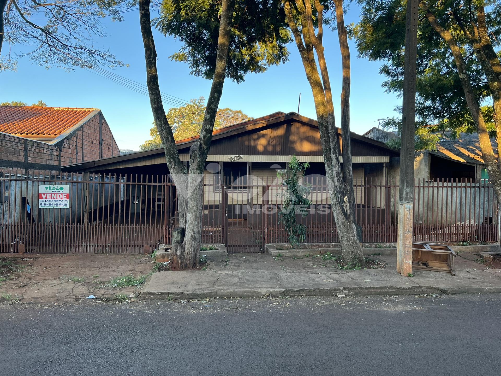Casa à venda com 3 quartos, Jardim das Palmeiras I, FOZ DO IGUACU - PR