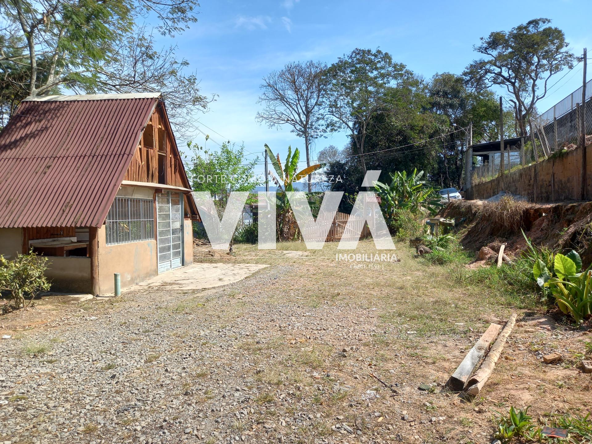 Terreno à venda 1.000m2 multifamiliar, plano com vista para Se...