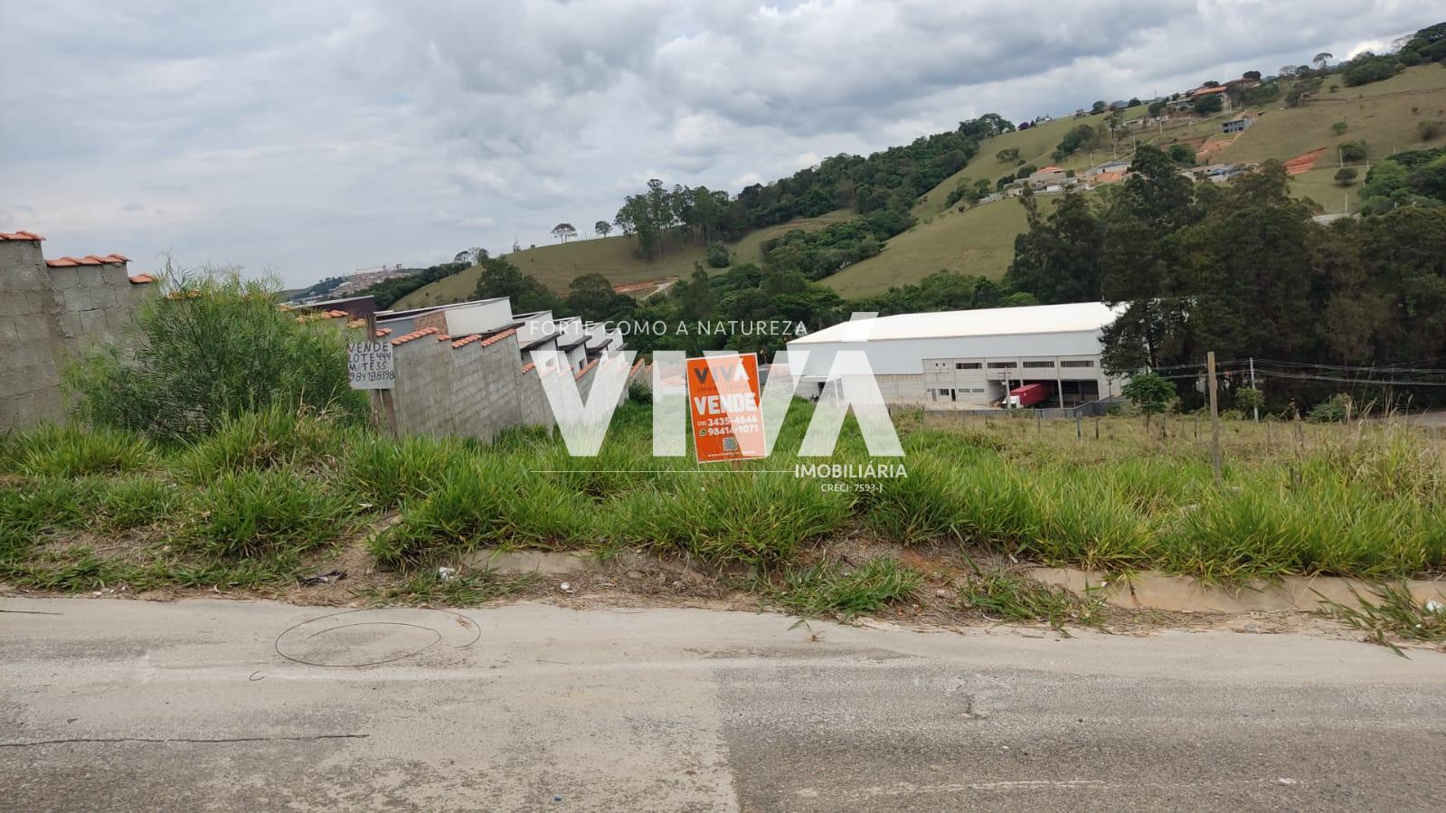 Lote a venda em Extrema MG com 384 m2, ótima localização.