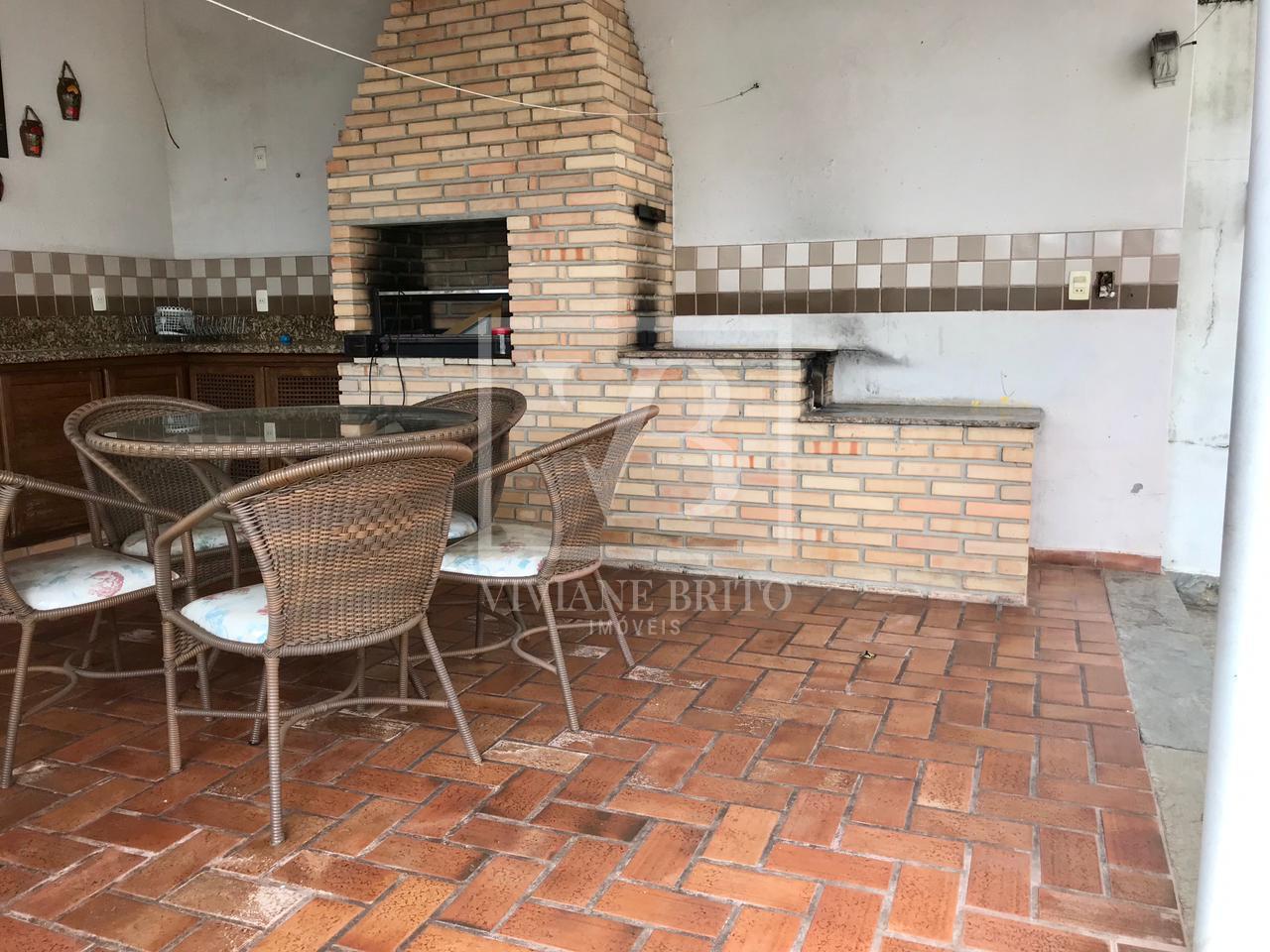 Casa à venda, com três dormitórios,  bairro Filadélfia, BETIM ...