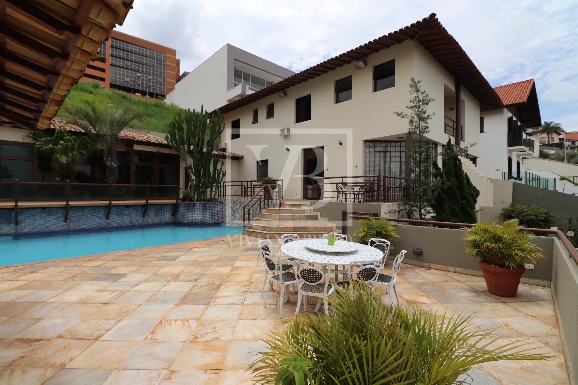 Casa com 6 dormitórios à venda, São Bento, BELO HORIZONTE - MG