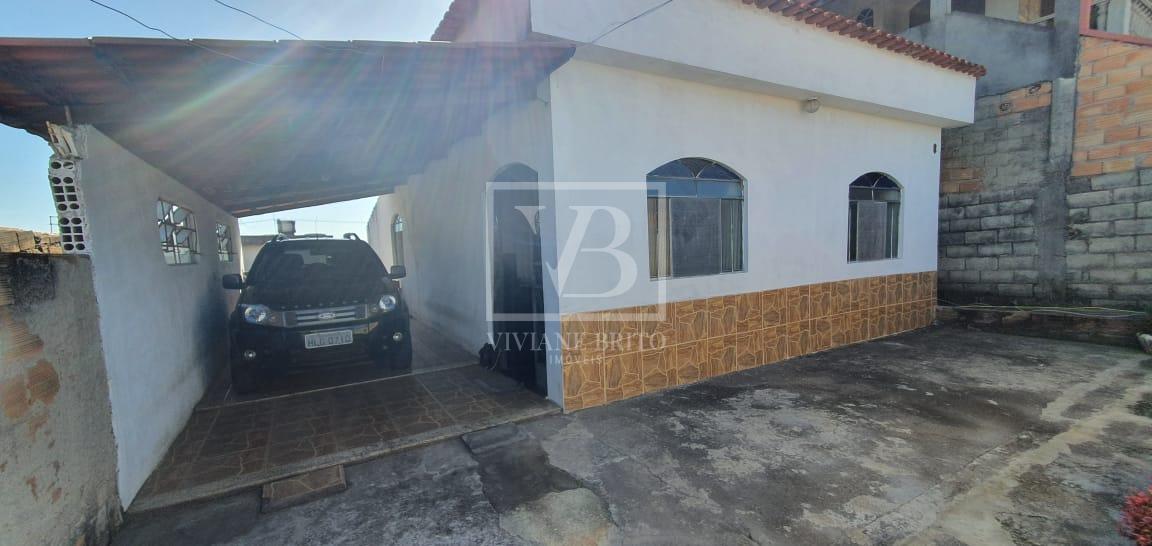 Casa à venda, 02 quartos, com barracão e quintal no fundo  PTB...