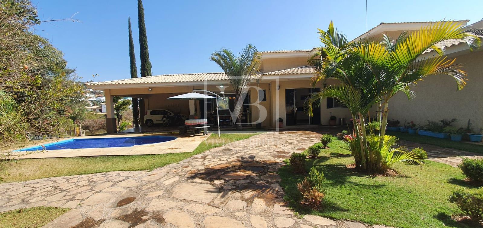 Casa à venda,  com 4 dormitórios, piscina, Residencial Montser...