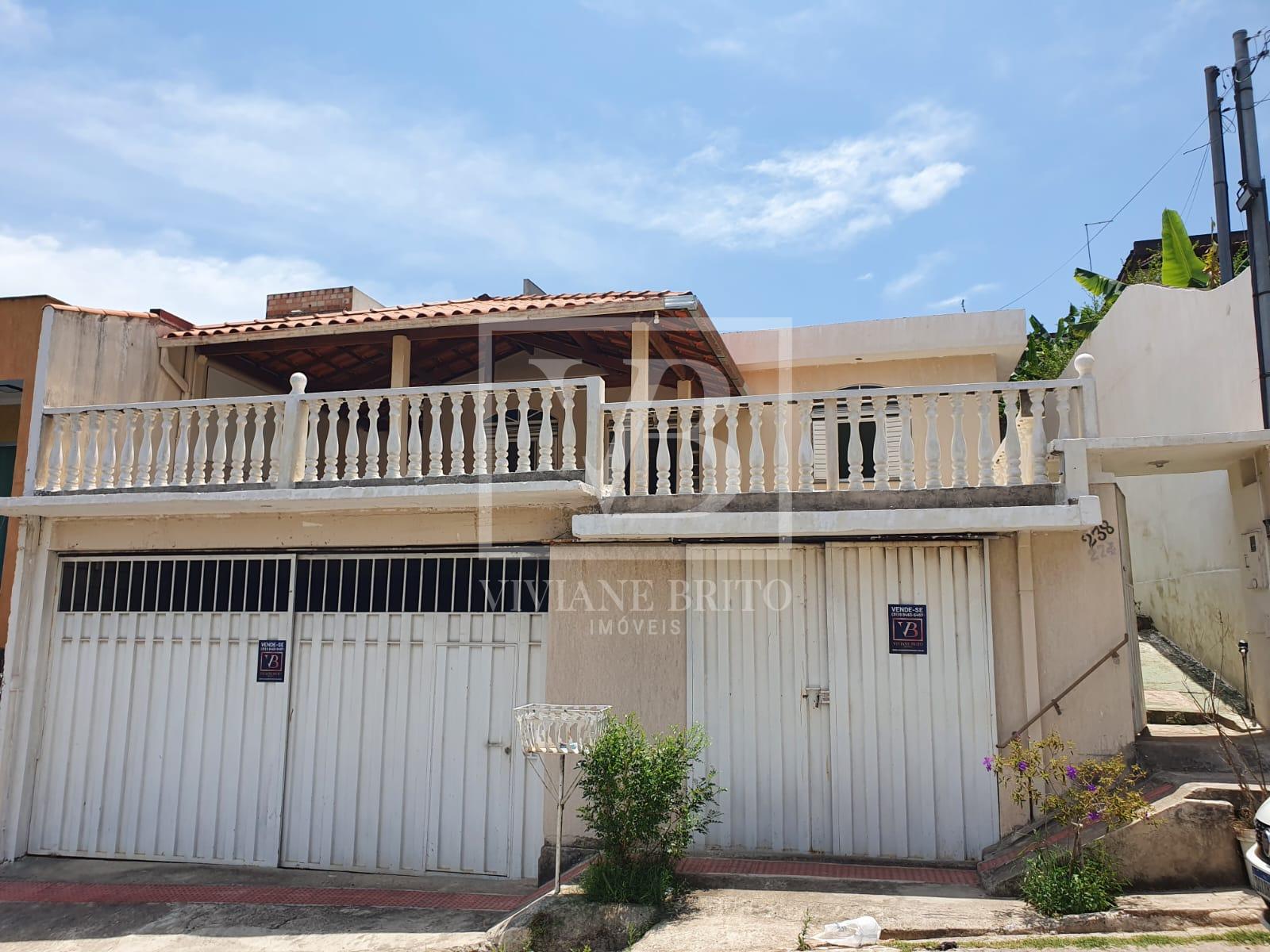 Casa à venda, três dormitórios, com suíte, Novo Horizonte, BET...