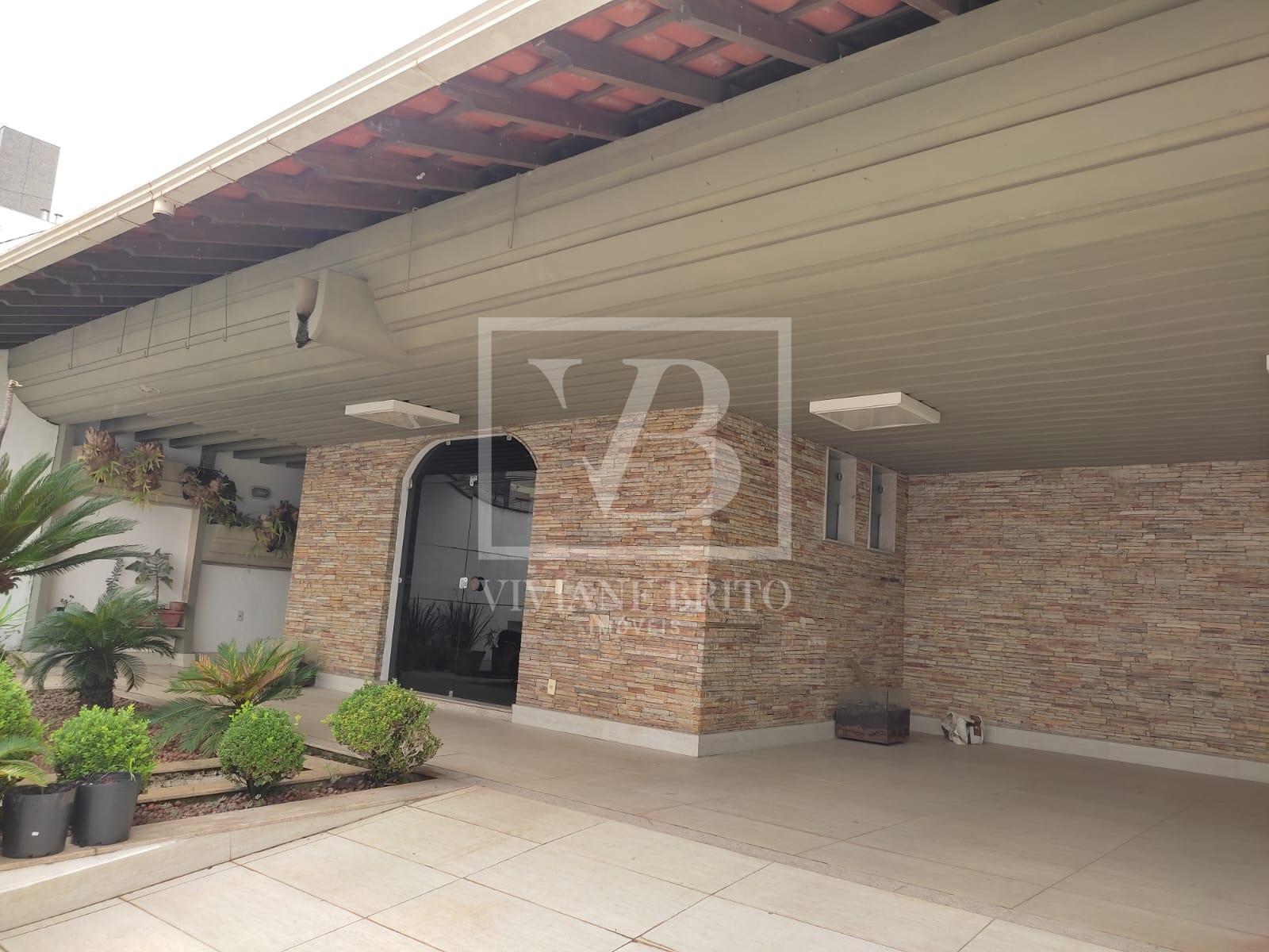 Casa à venda, com 280m2 de área construída, Jardim da Cidade, ...