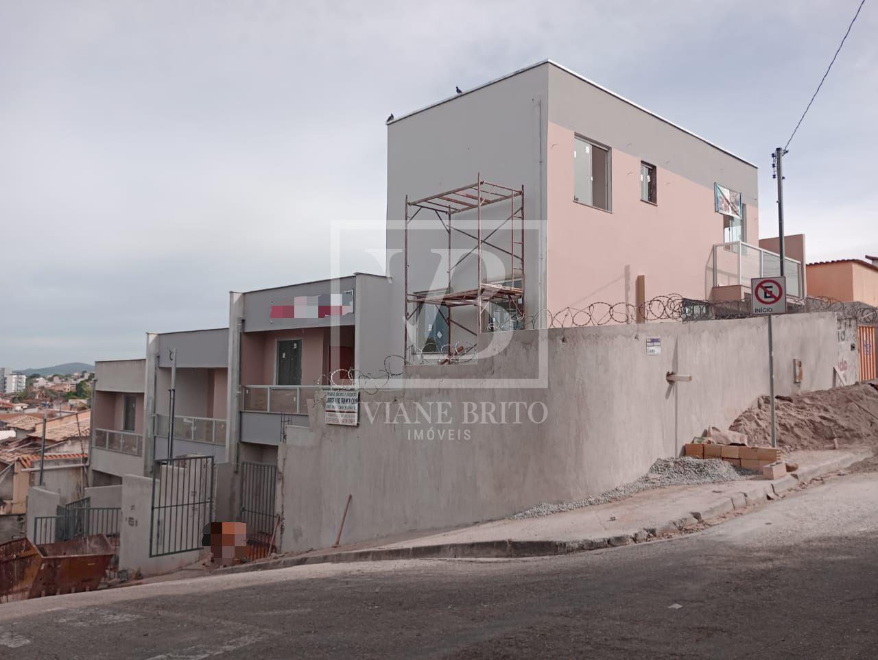 CASA À VENDA, no bairro Nossa Senhora das Graças, BETIM - MG