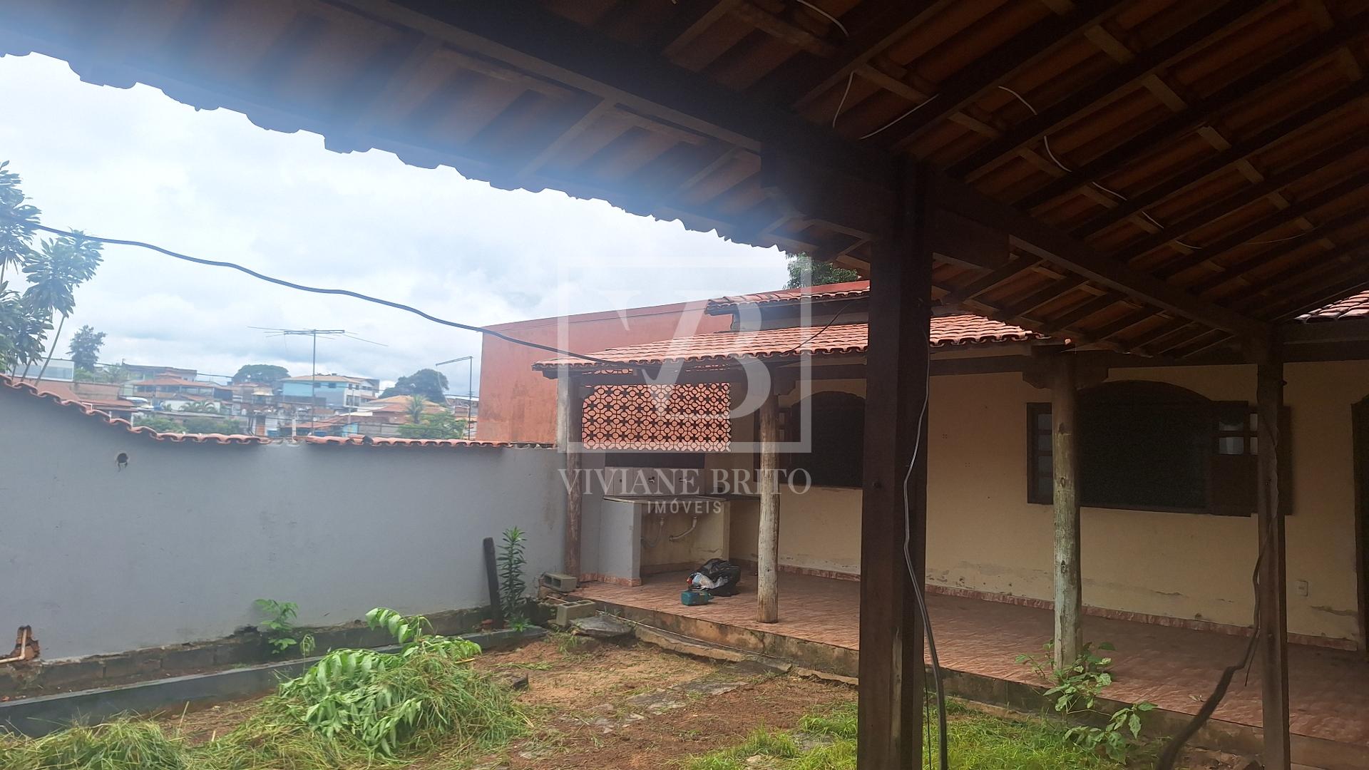 Casa à venda com 2 quartos sendo 1 suíte no bairro Santa Cruz ...