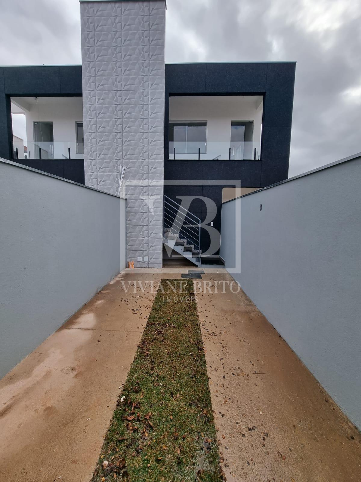 Belíssima Casa à venda no bairro Nossa Senhora das Graças, BET...