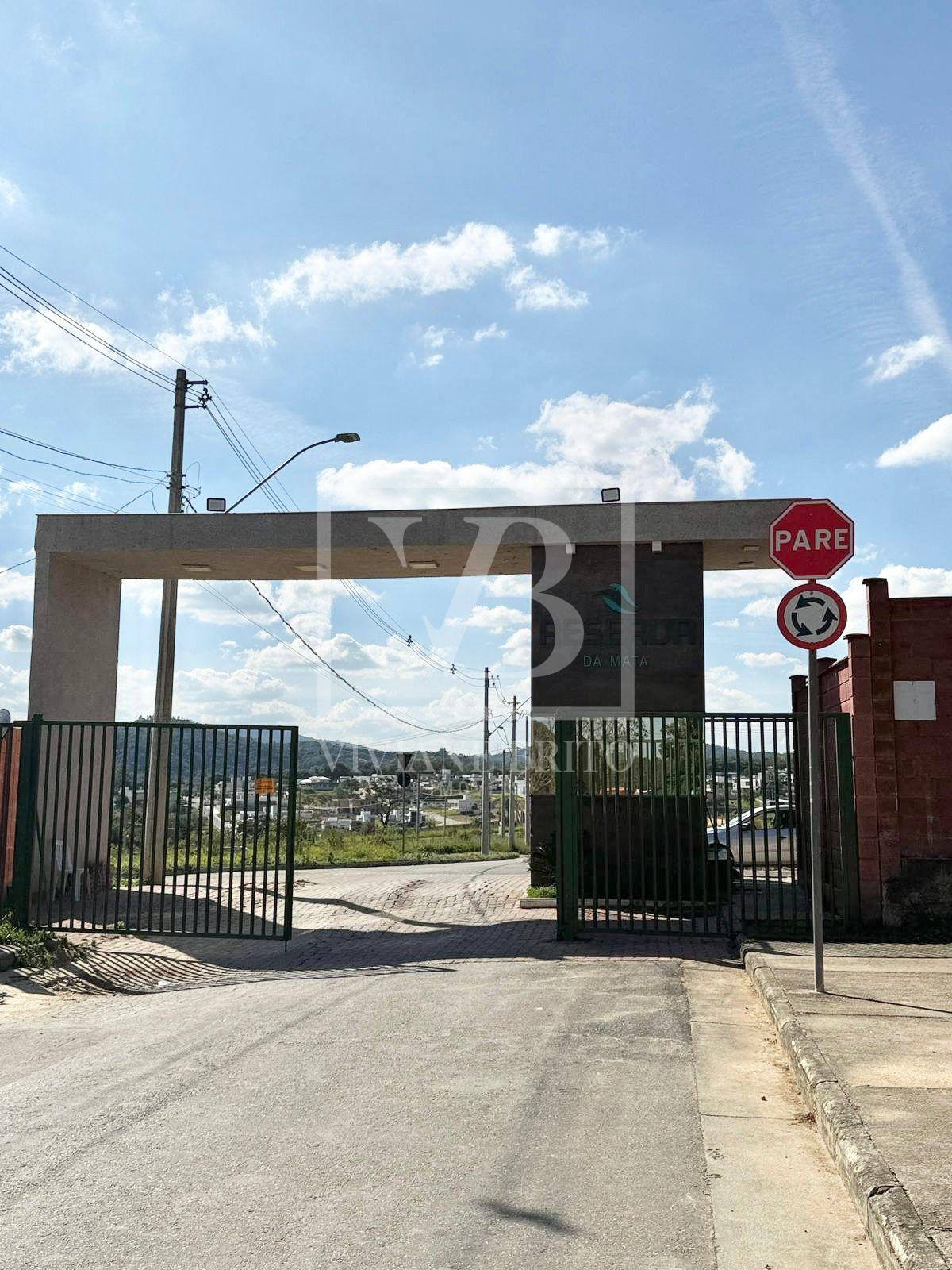 Lote de esquina com 934,90 m  à venda no Condomínio Reserva da...