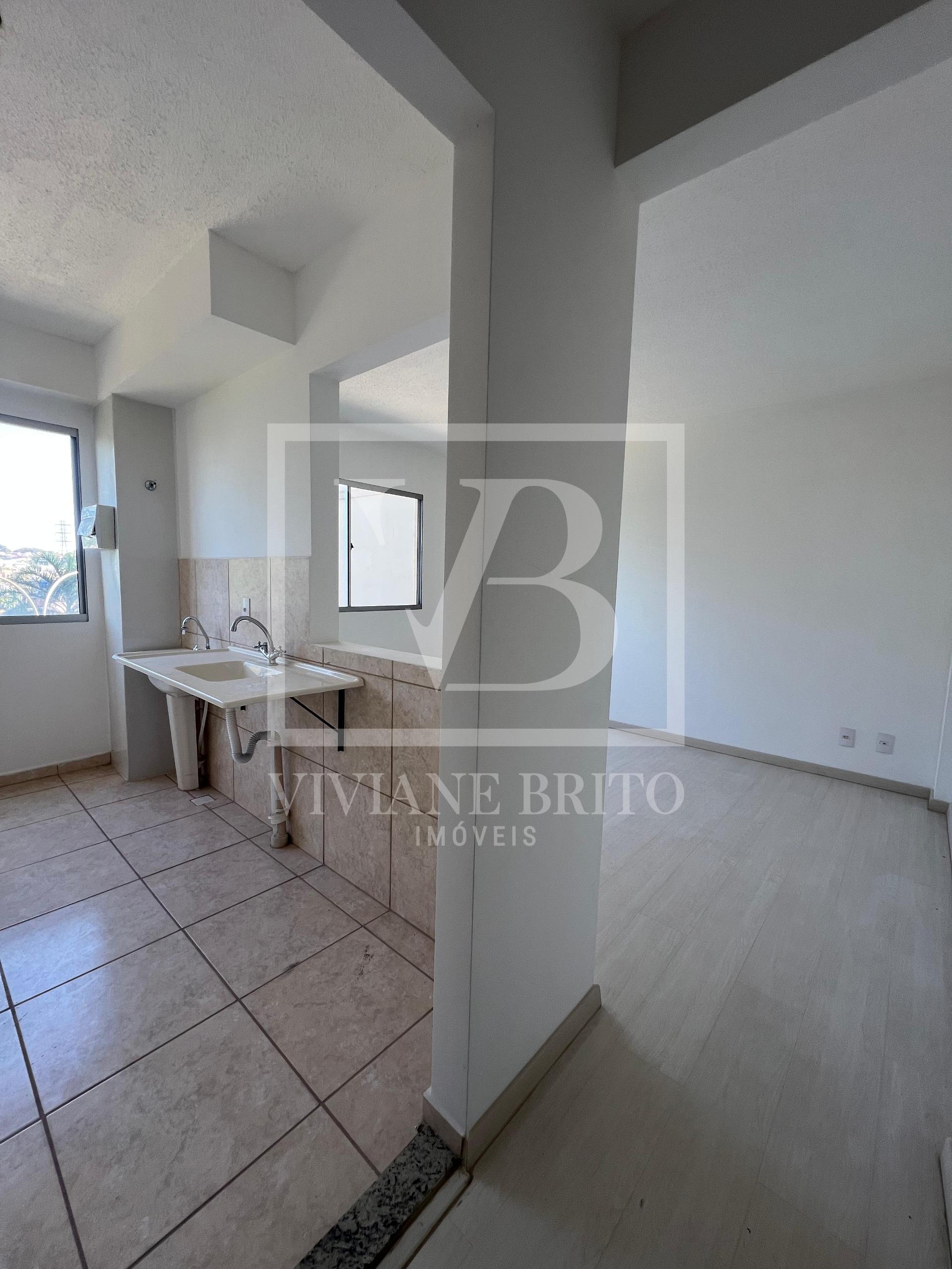 Apartamento à venda com 2 quartos e elevador no bairro São João