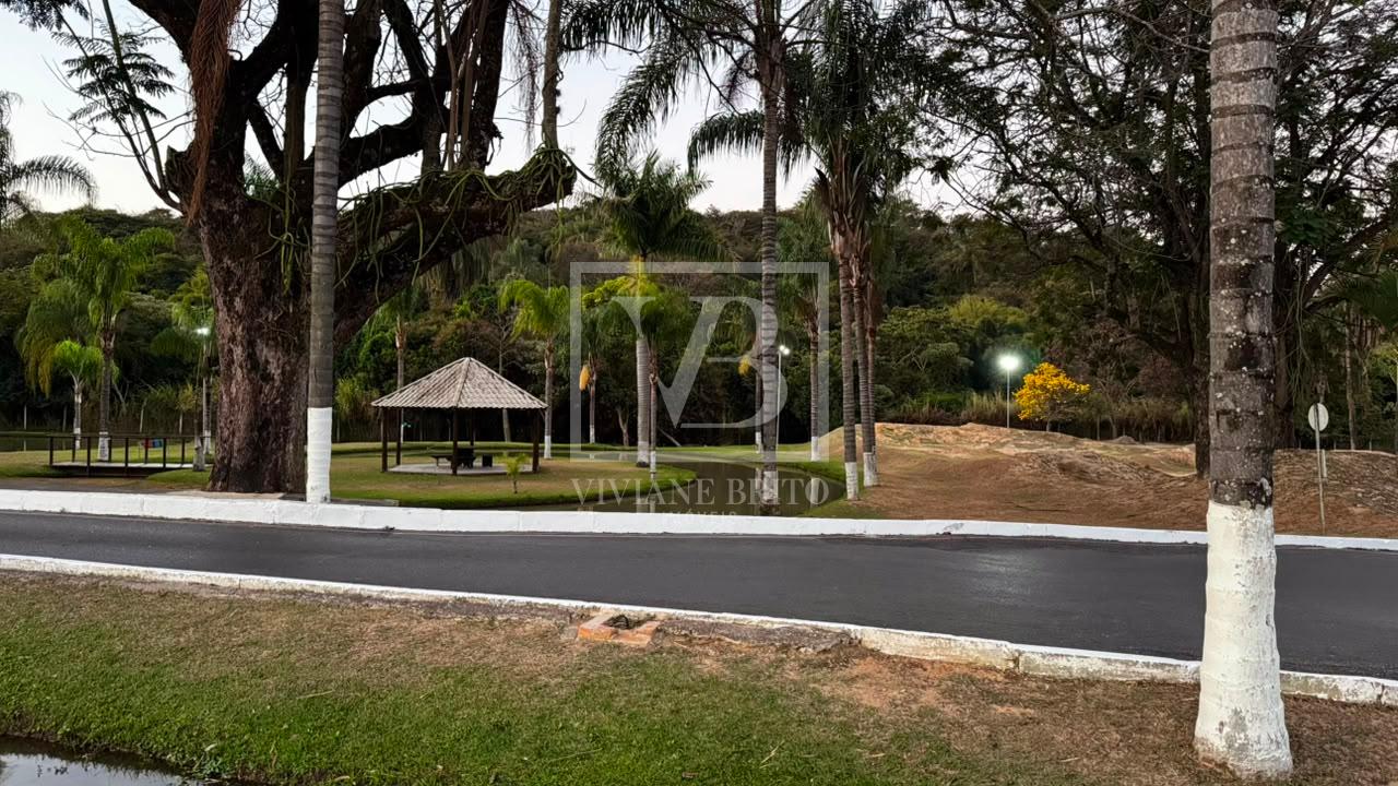 Lote disponível para Venda no Residencial Ouro Verde, Ponte Al...