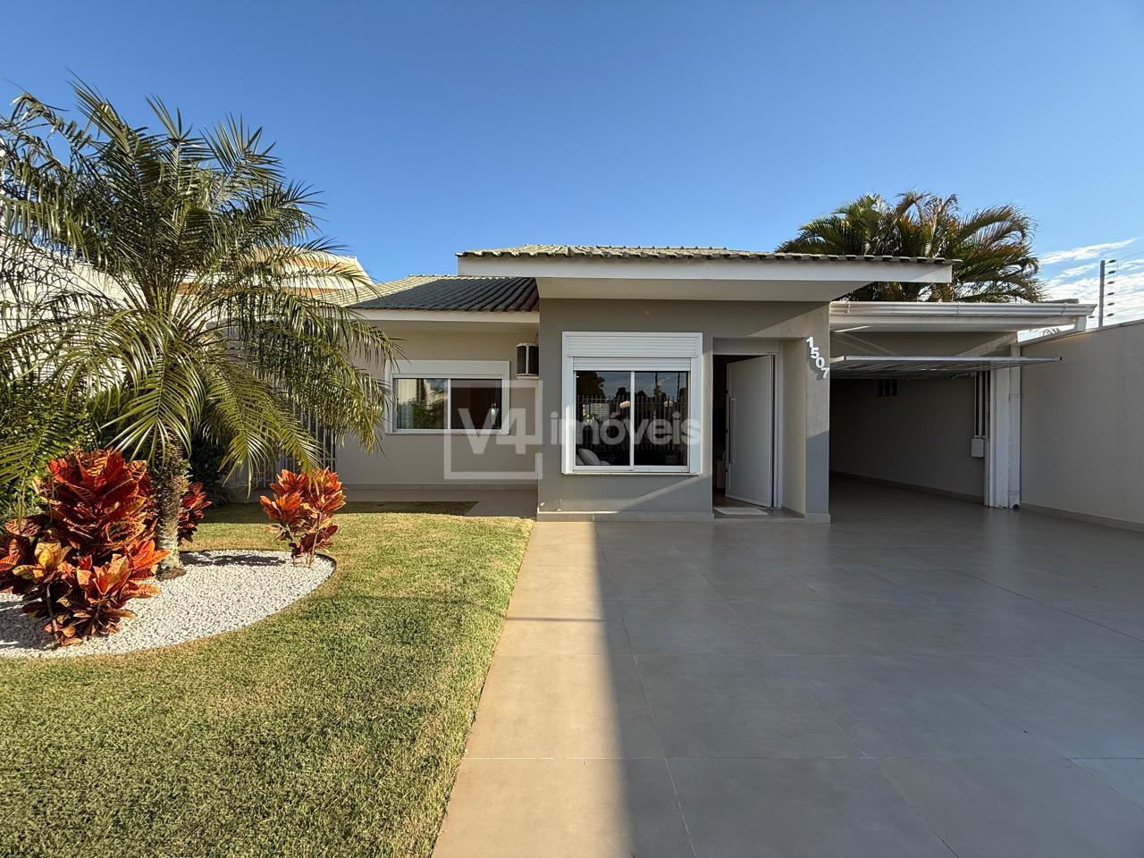 Casa com amplo espa?o e ?timo acabamento na Regi?o do Lago, No...