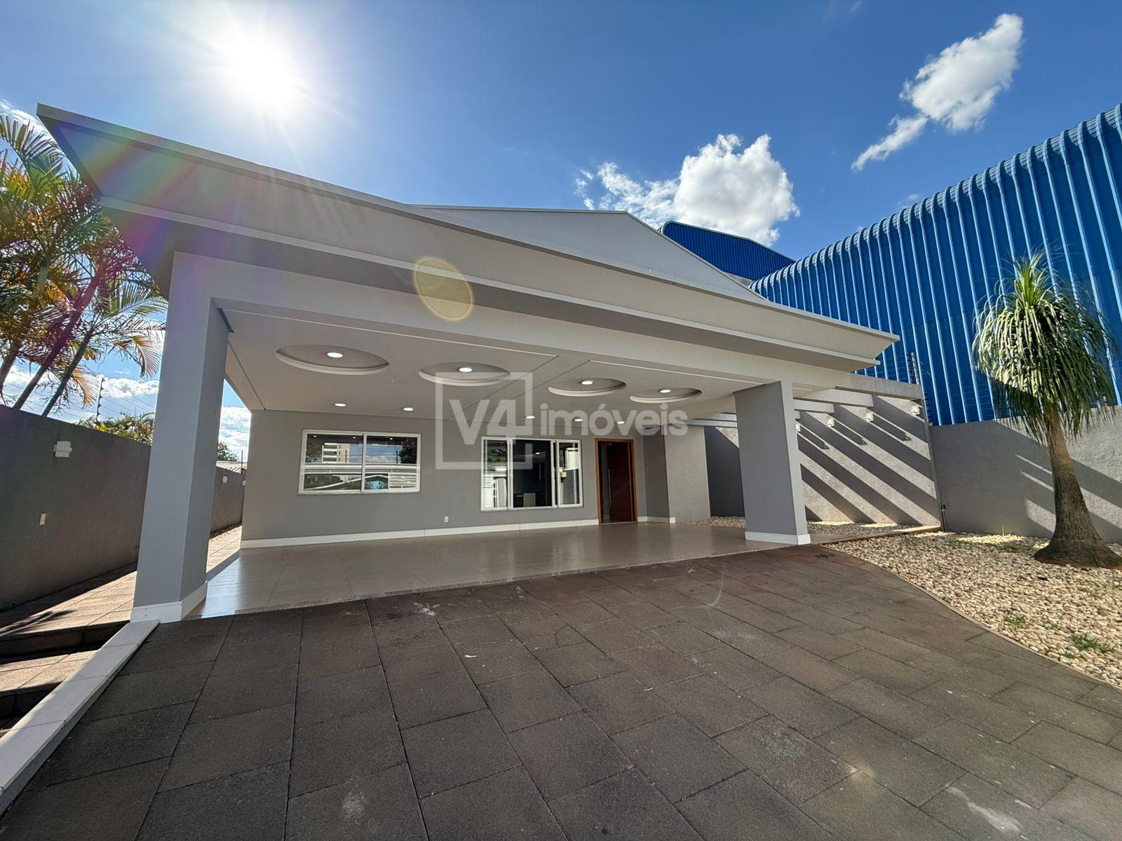 Casa à venda no Bairro Neva, CASCAVEL - PR