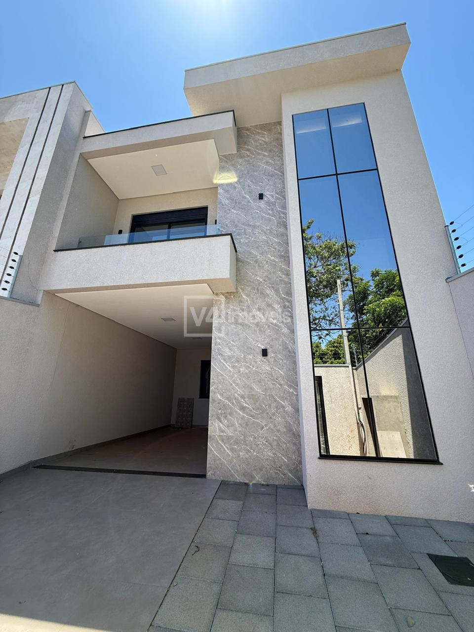 Triplex à venda no bairro Maria Luiza, CASCAVEL - PR