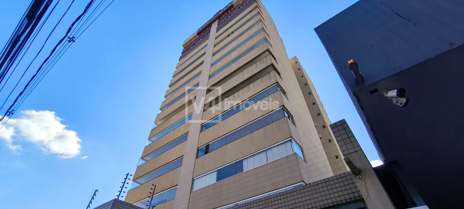 Apartamento Duplex à venda no Edifício Valentina no Centro, CA...