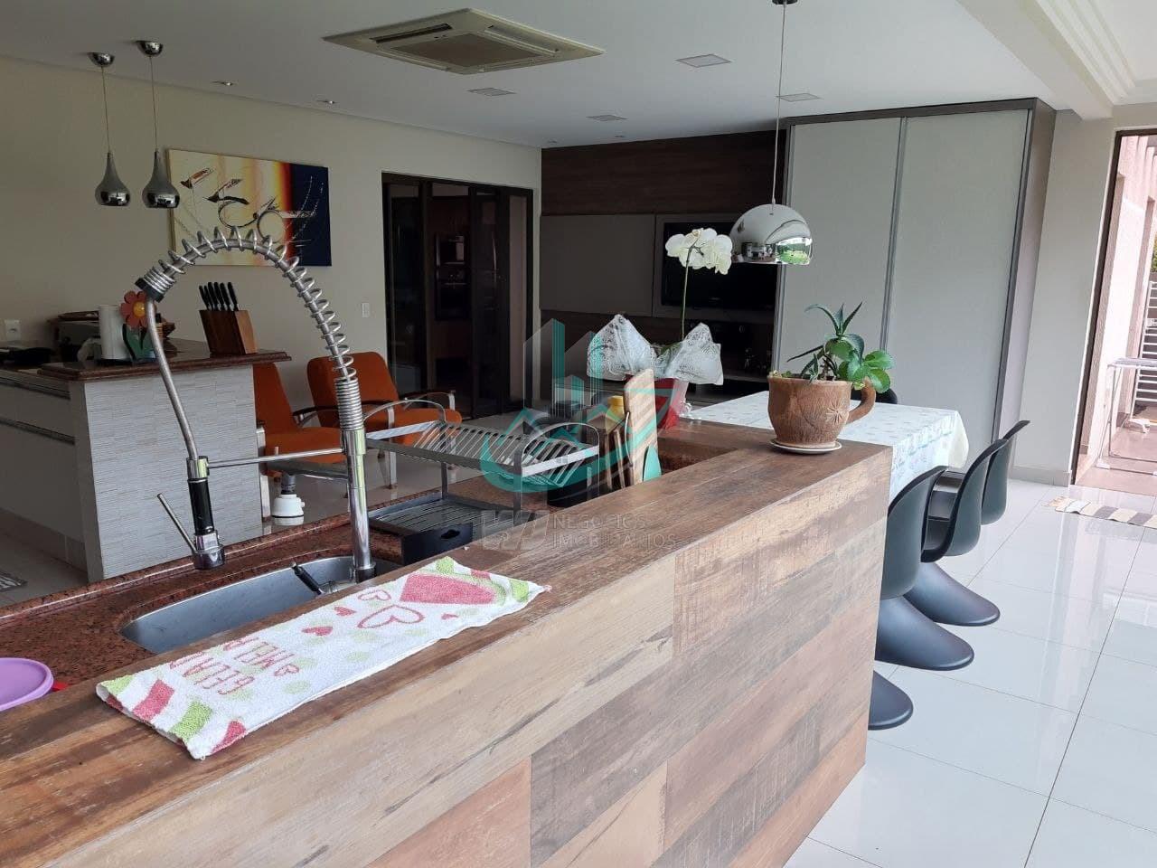 WJ Negcios Imobilirios em Foz do Iguau PR