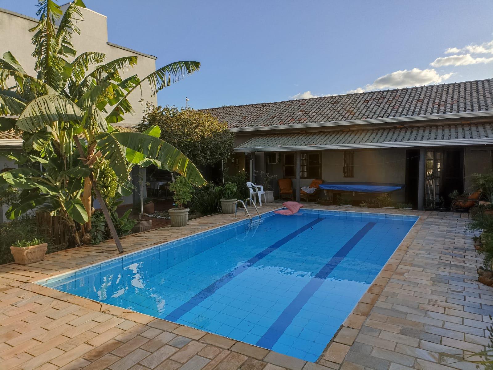 Pedacinho do campo dentro da cidade, casa  venda no Jardim Bourbon em Foz 