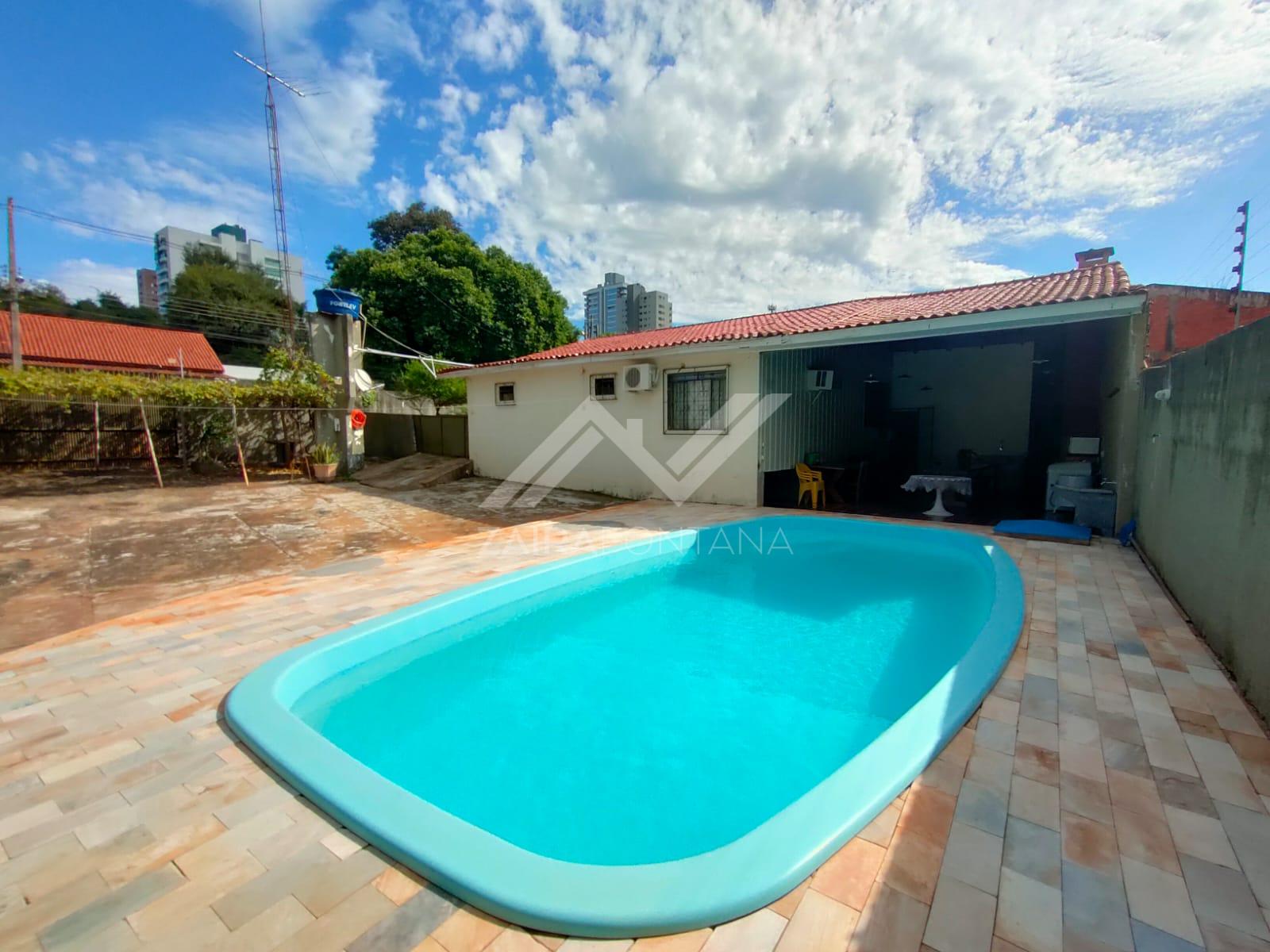 Linda casa com Potencial de Investimento no Bairro Maracan? Op...